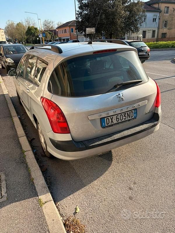 Usata Peugeot 308 SW 112 CV (82 kW) 2009 Station wagon