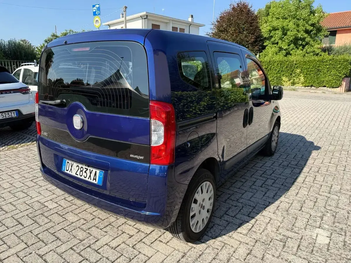 Usata Fiat Qubo Trekking 75 CV (55 kW) 2009 Blu/azzurro Monovolume
