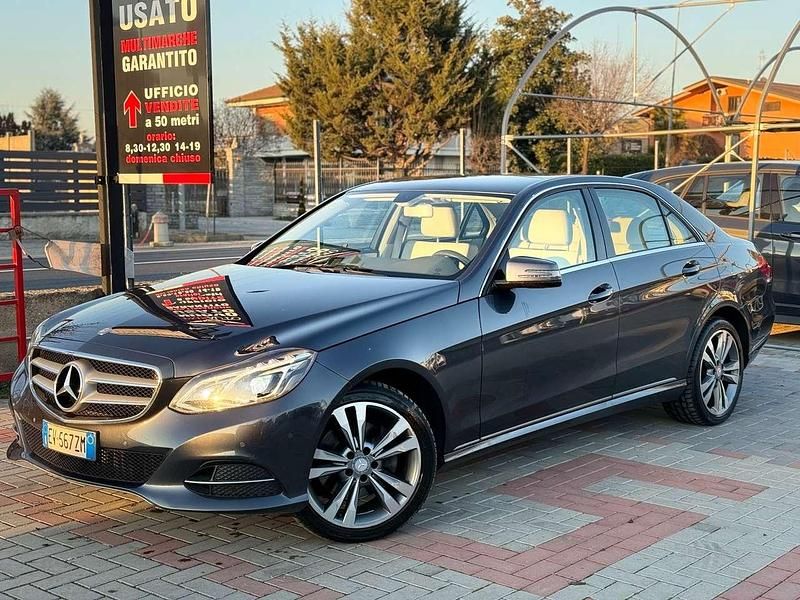 Usata Mercedes E350 Premium 252 CV (185 kW) 2014 Grigio Berlina
