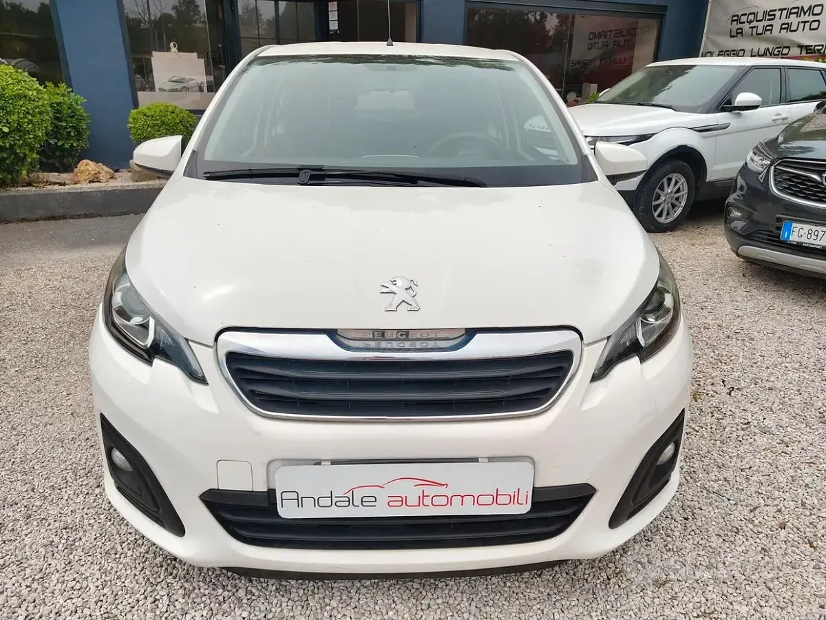 Usata Peugeot 108 69 CV (50 kW) 2017 Bianco Berlina