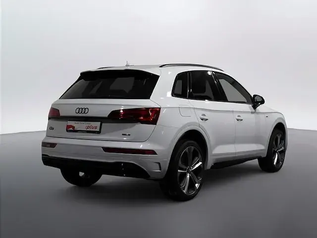 Usata Audi Q5 S-line plus 204 CV (150 kW) 2023 Bianco ghiaccio metallizzato SUV