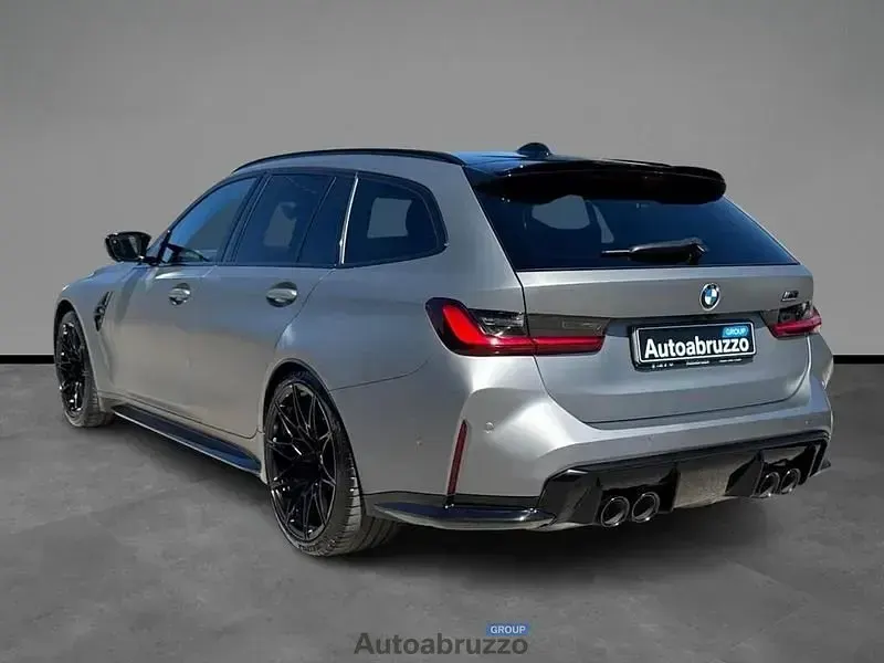 Begagnad BMW M3 Competition Edition 530 HK (389 kW) 2024 Grå Kombi