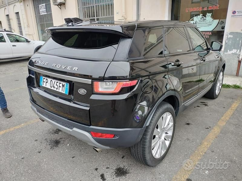 Usata Land Rover Range Rover evoque SE 150 CV (110 kW) 2017 Nero Station wagon