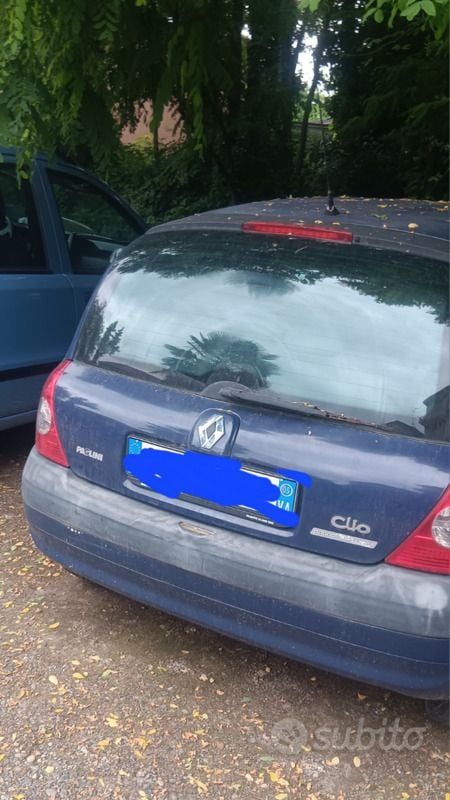 Usata Renault Clio II 75 CV (55 kW) 2005 Utilitaria