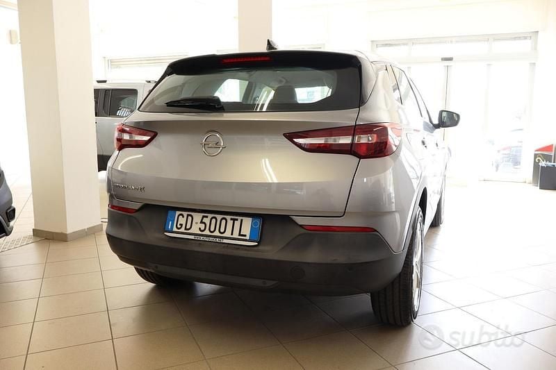 Usata Opel Grandland X Business 131 CV (96 kW) 2020 Grigio SUV