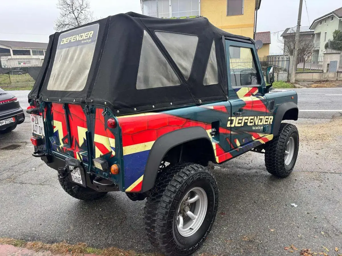 Usata Land Rover Defender 122 CV (89 kW) 1998 Blu Cabrio