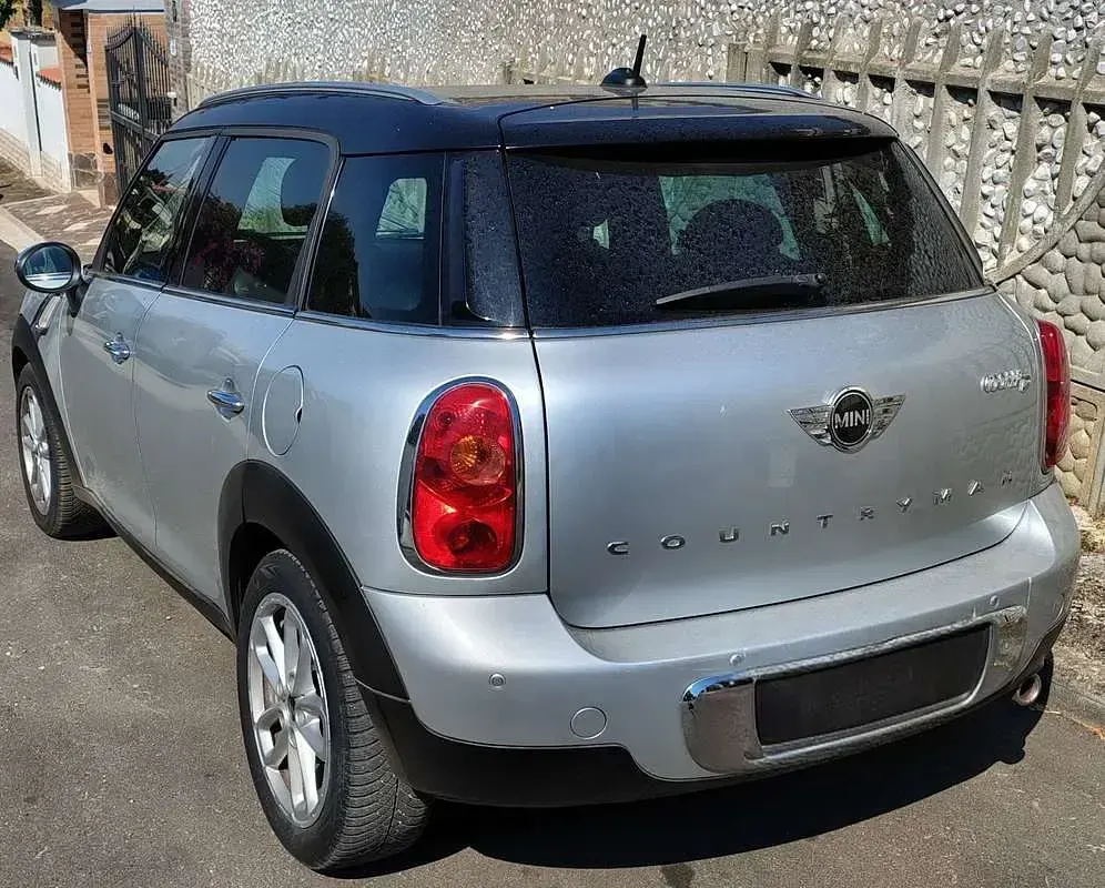 Usata Mini Park Lane Countryman 111 CV (81 kW) 2015 Grigio SUV
