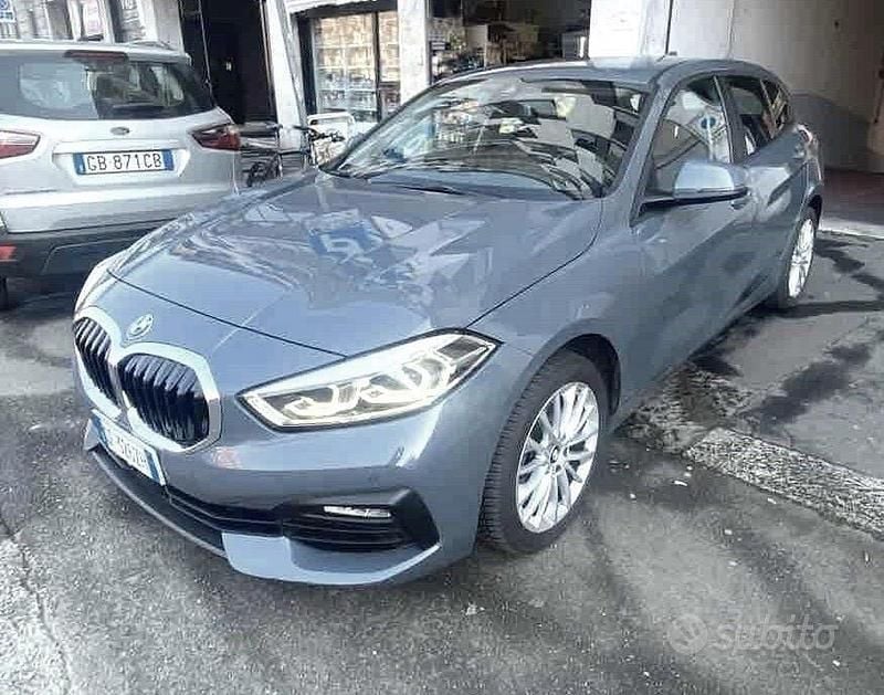 Usata BMW 116 Sport Line 109 CV (80 kW) 2021 Grigio Utilitaria