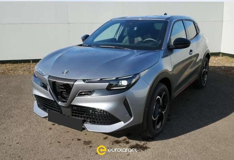 Nuova Alfa Romeo Junior Edizione Speciale 145 CV (106 kW) 2025 Grigio SUV