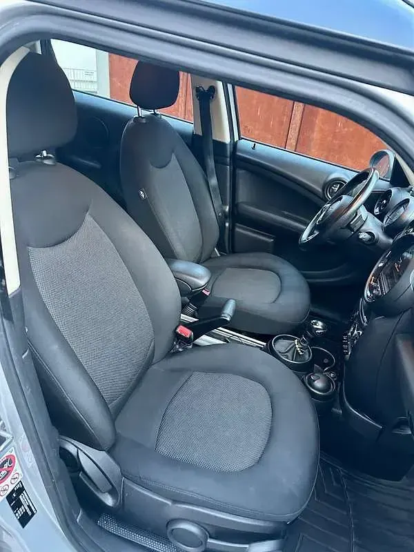 Usata Mini Cooper D Countryman Business 111 CV (81 kW) 2015 Argento SUV