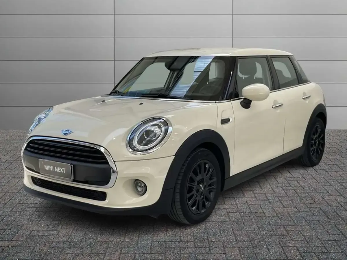 Usata Mini ONE 75 CV (55 kW) 2020 Utilitaria