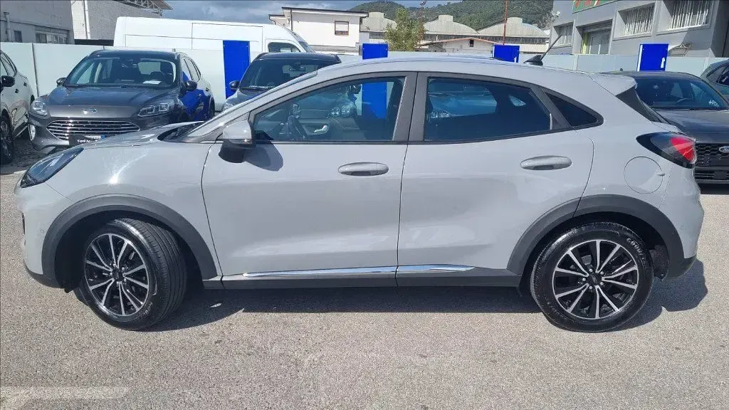 Usata Ford Puma Titanium S 125 CV (91 kW) 2022 Gray matte SUV