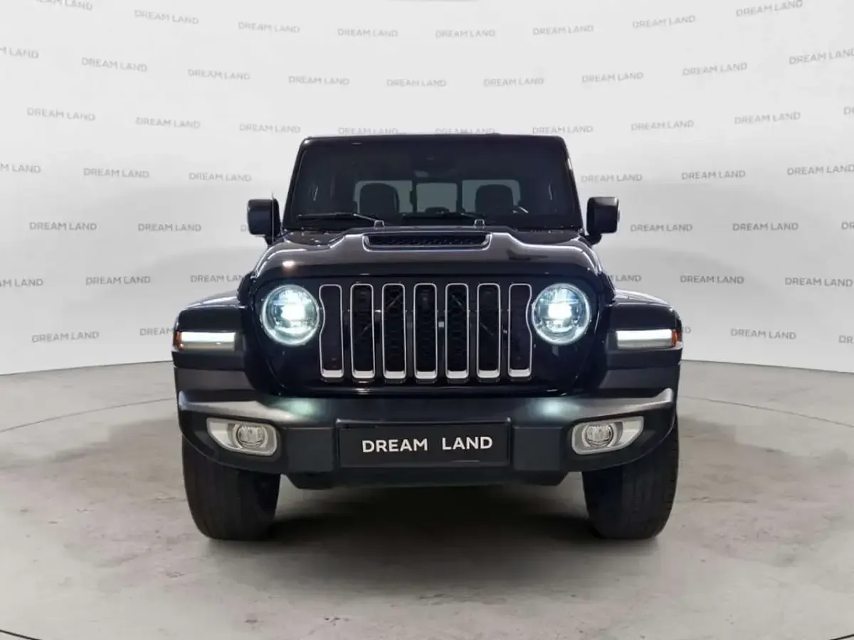 Usata Jeep Gladiator Overland 264 CV (194 kW) 2022 Nero Pick-up