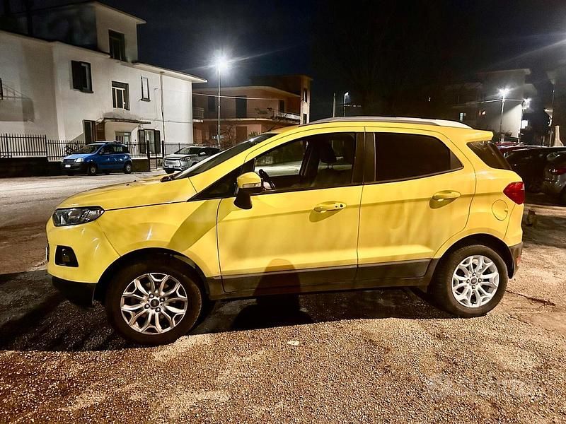 Usata Ford Ecosport Titanium 95 CV (69 kW) 2017 Giallo SUV