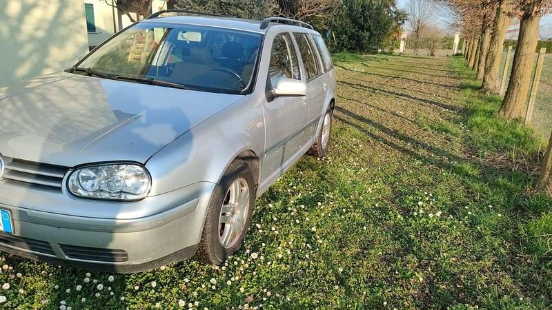 Usata VW Golf IV 101 CV (74 kW) 2005 Grigio Station wagon