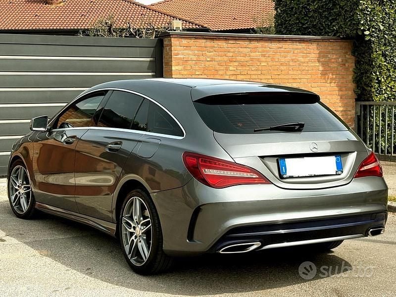 Usata Mercedes CLA220 AMG 177 CV (130 kW) 2017 Grigio Berlina