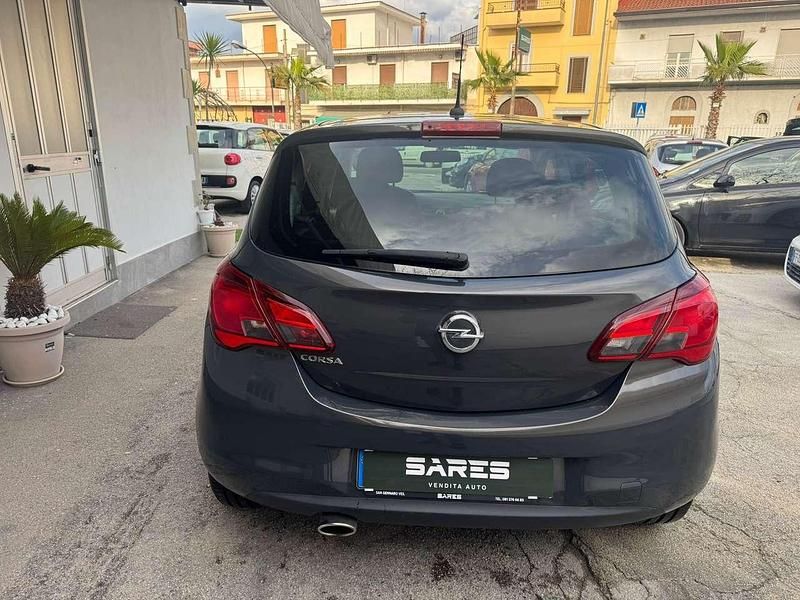 Usata Opel Corsa 90 CV (66 kW) 2016 Grigio Utilitaria