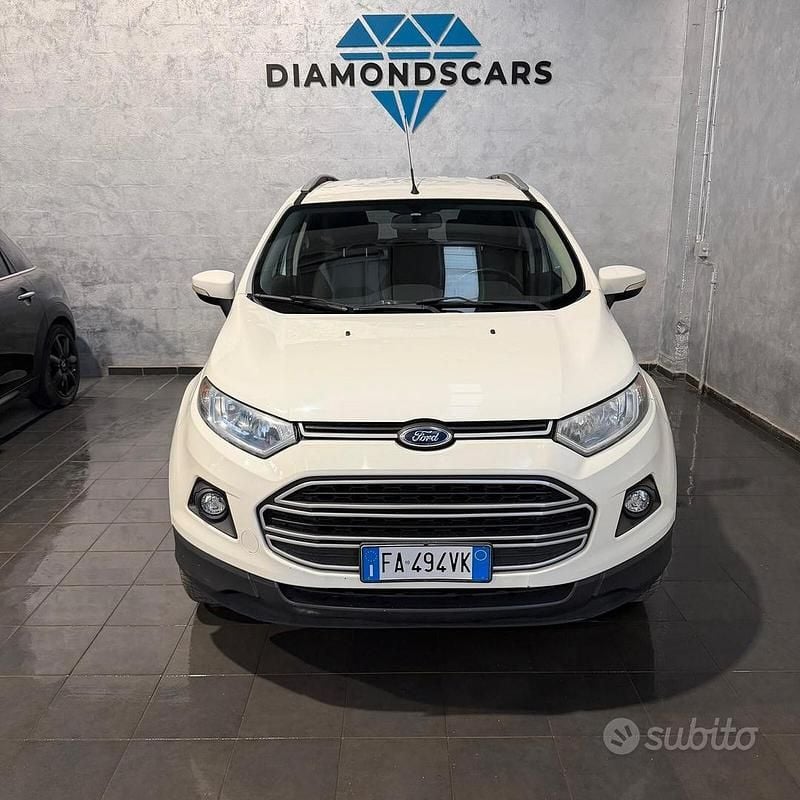 Usata Ford Ecosport Titanium 112 CV (82 kW) 2015 Bianco SUV