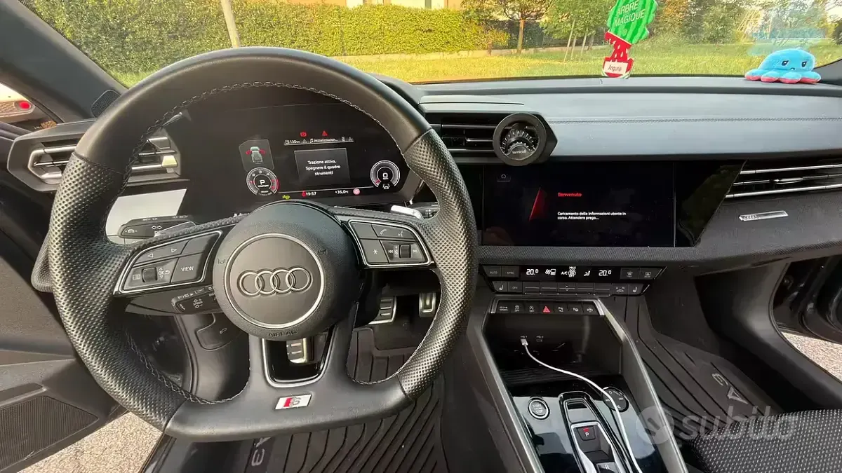 Usata Audi A3 S-Line 150 CV (110 kW) 2025 Grigio Berlina