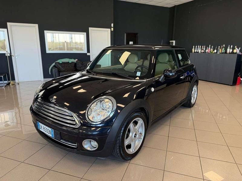 Usado Mini Cooper Pepper 120 HP (88 kW) 2007 Preto Citadino