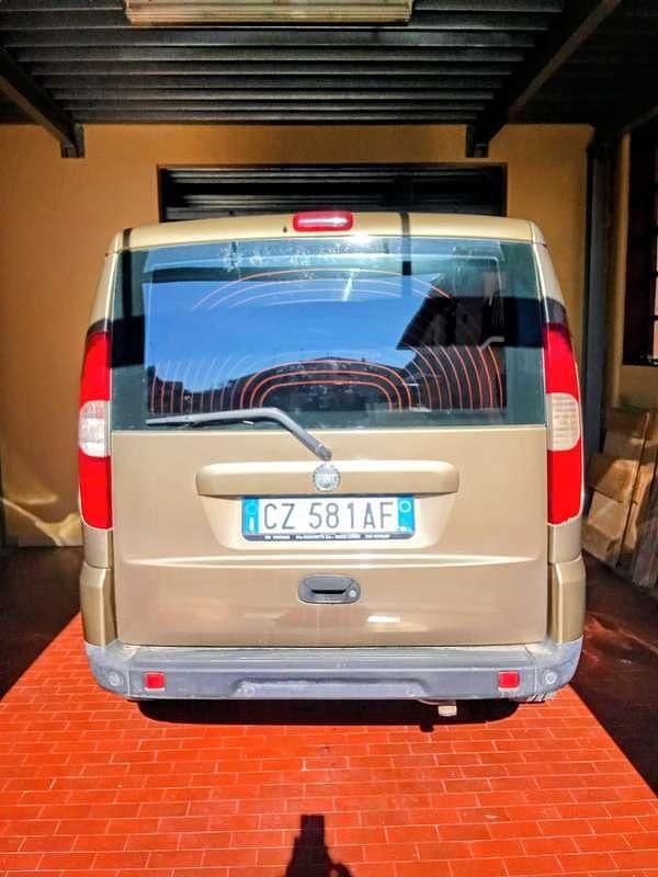 Usata Fiat Doblò Dynamic 84 CV (61 kW) 2006 Bronzo Monovolume