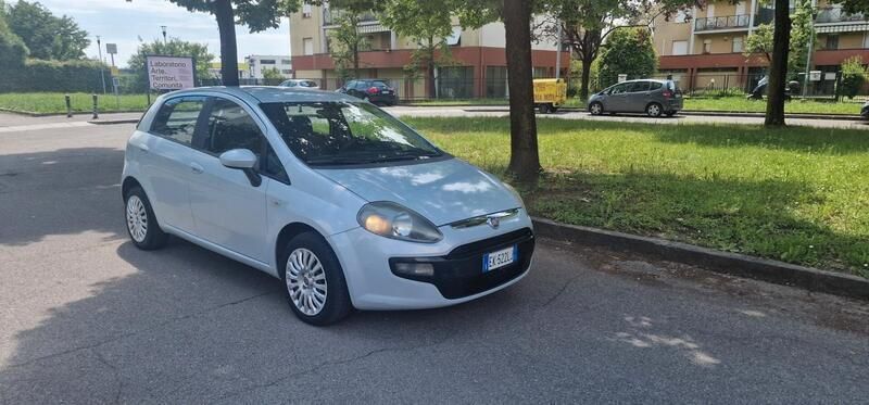 Usata Fiat Punto Evo S 77 CV (56 kW) 2011 Argento Utilitaria