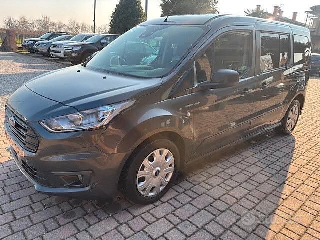 Usata Ford Tourneo Connect 100 CV (73 kW) 2019 Grigio Monovolume