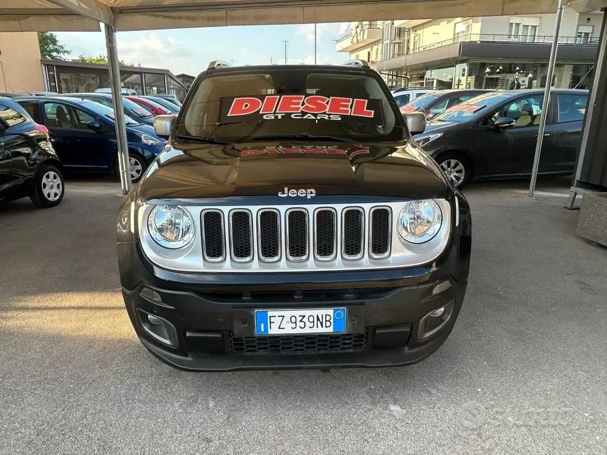 Usata Jeep Renegade Limited 120 CV (88 kW) 2016 Nero SUV
