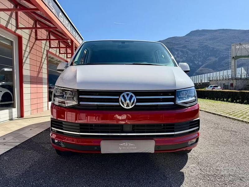 Usata VW T6 Highline 199 CV (146 kW) 2019 Bianco Furgone