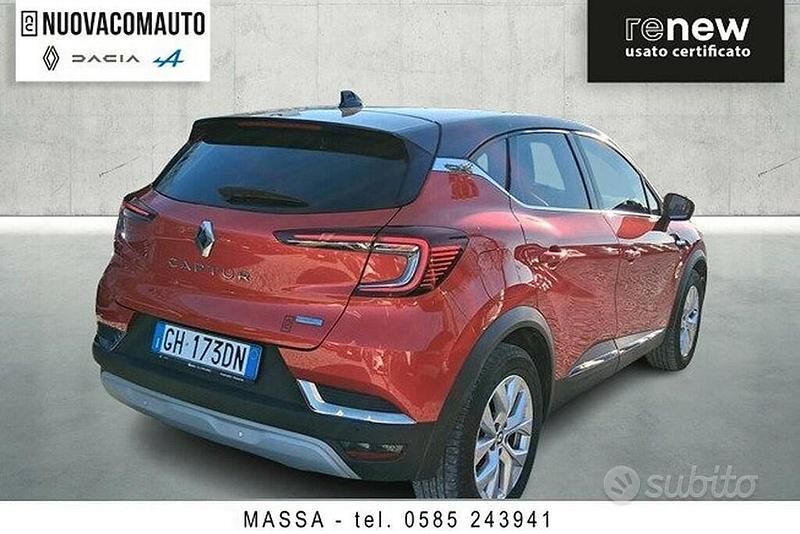 Usata Renault Captur Intens 159 CV (116 kW) 2021 Rosso SUV