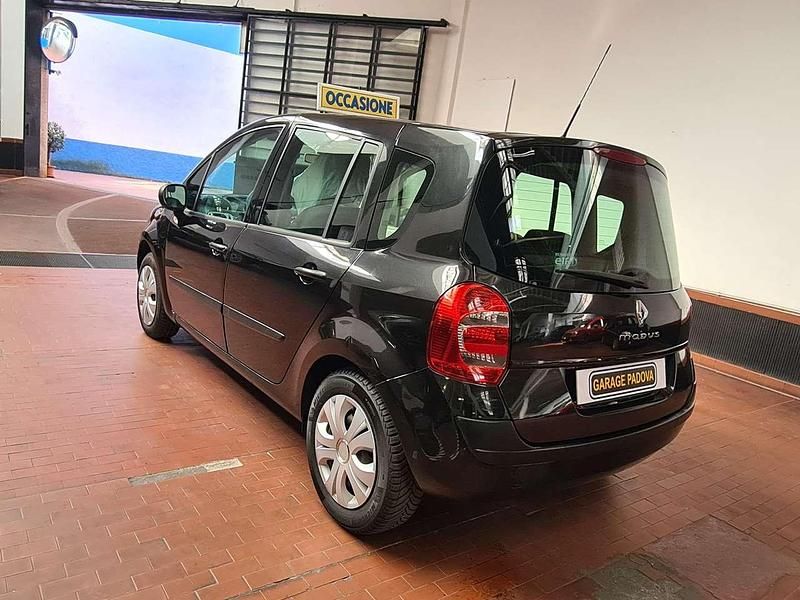 Usata Renault Grand Modus 75 CV (55 kW) 2012 Other Monovolume