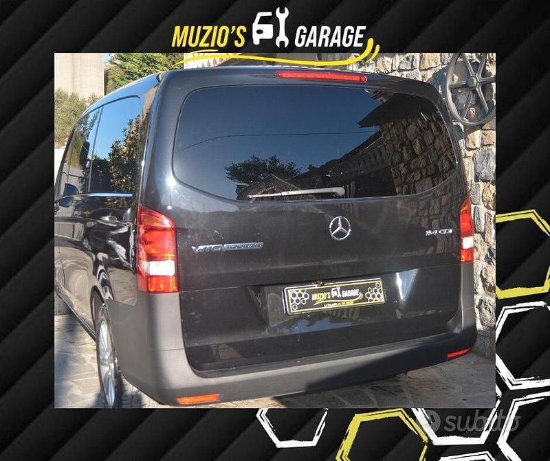 Usata Mercedes Vito 136 CV (100 kW) 2021 Nero Furgone
