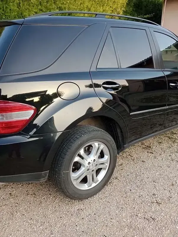 Usata Mercedes ML320 224 CV (164 kW) 2006 SUV