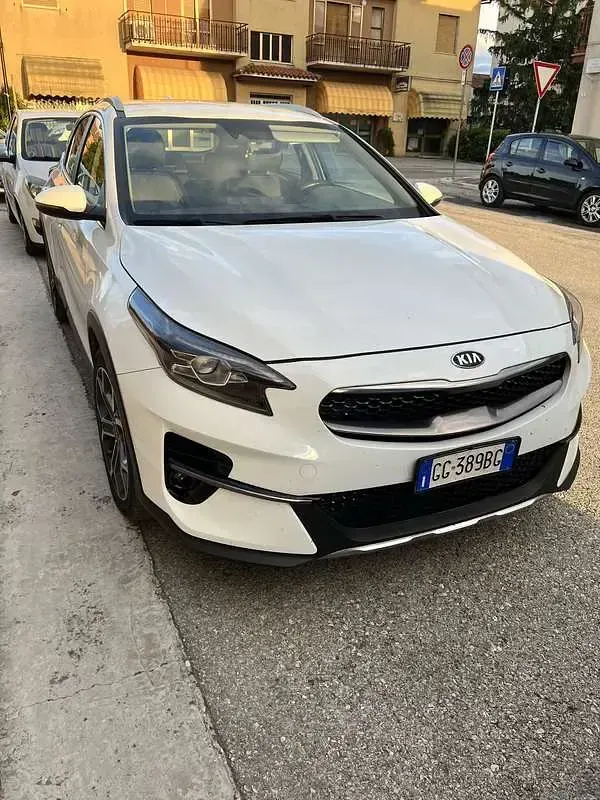 Usata Kia XCeed 136 CV (100 kW) 2022 SUV