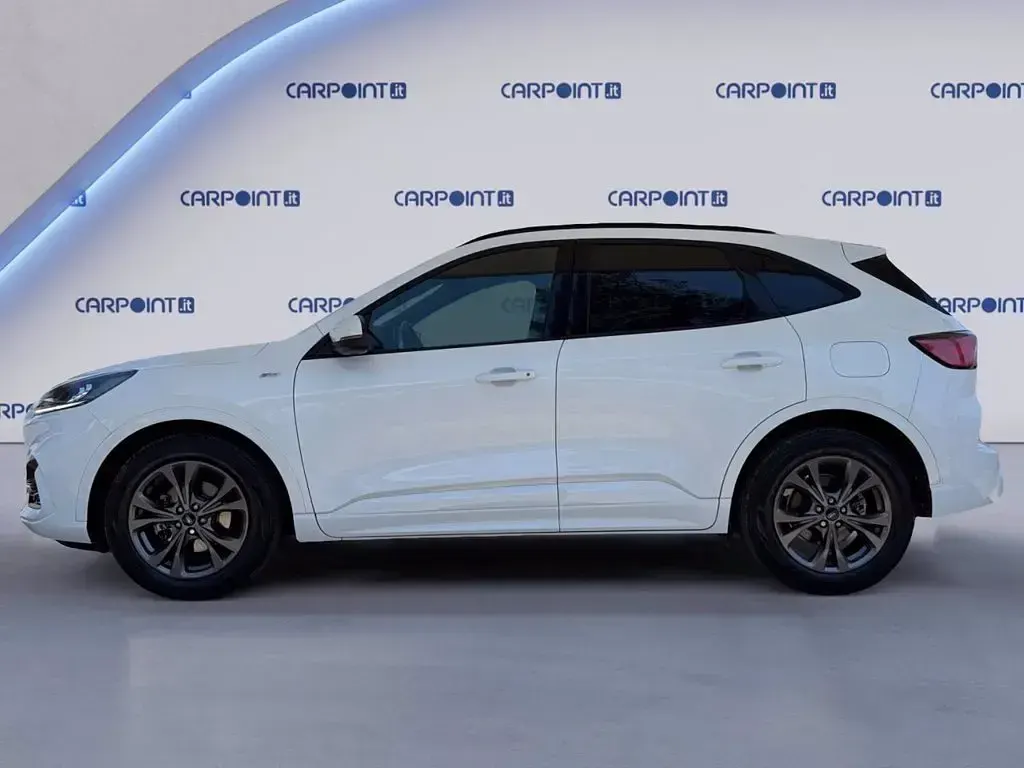 Usata Ford Kuga ST-Line 190 CV (139 kW) 2022 Bianco SUV
