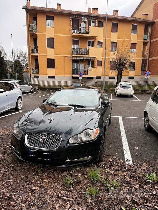 Usata Jaguar XF 300 CV (220 kW) 2008 Verde Berlina