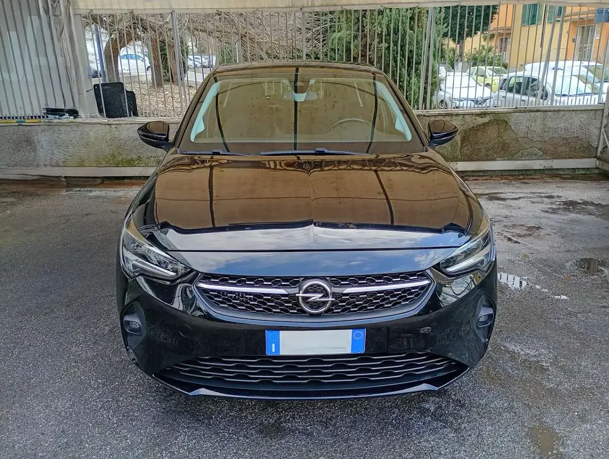 Usata Opel Corsa GS Line 102 CV (75 kW) 2021 Nero Utilitaria