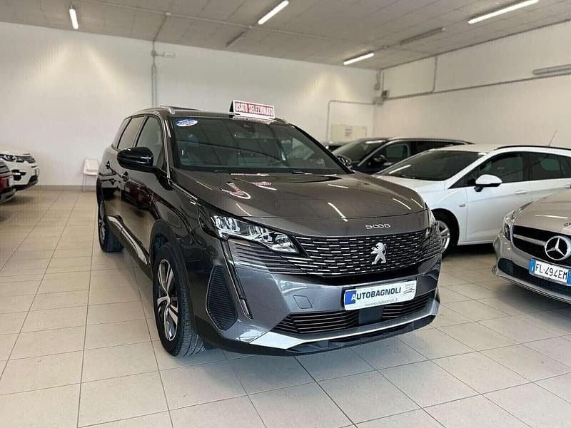 Occasion Peugeot 5008 Allure 131 ch (96 kW) 2024 Gris Monospace