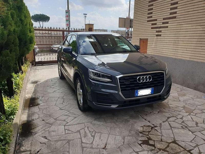 Usata Audi Q2 Business 150 CV (110 kW) 2018 Grigio SUV