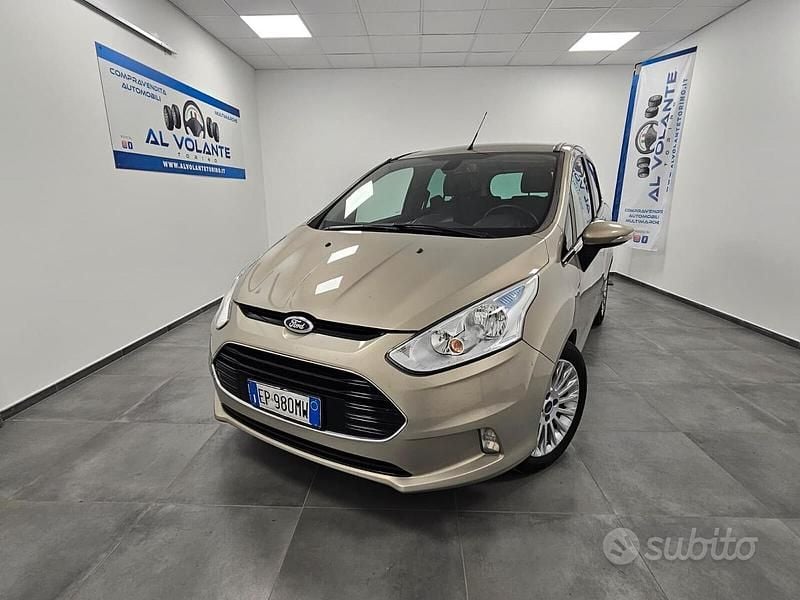 Usata Ford B-MAX Titanium 105 CV (77 kW) 2012 Beige Monovolume