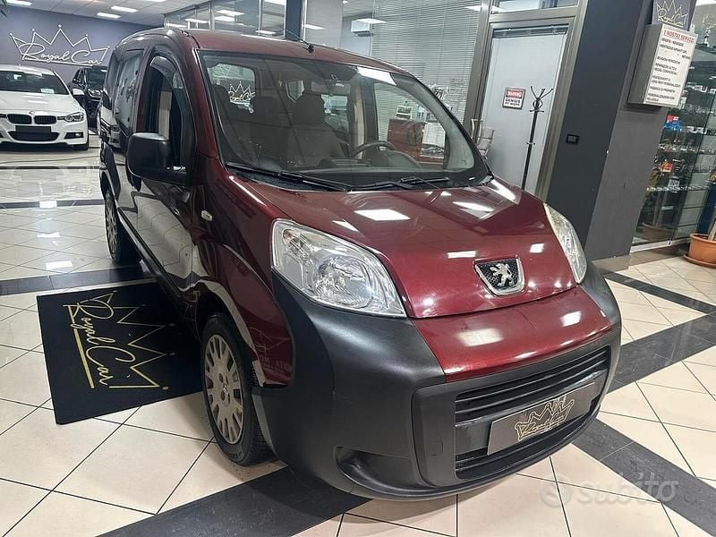 Usata Peugeot Bipper Active 75 CV (55 kW) 2013 Rosso Monovolume