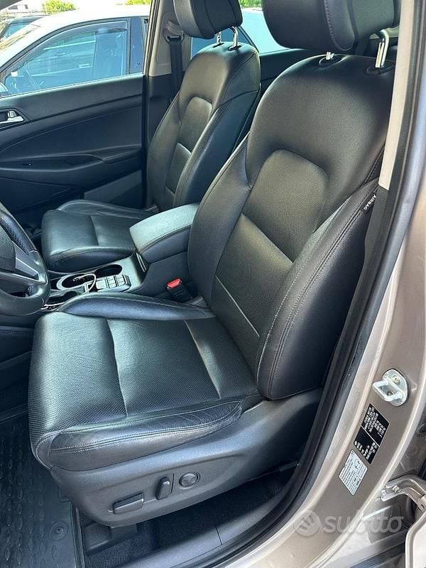 Usata Hyundai Tucson Xpossible 141 CV (103 kW) 2016 SUV