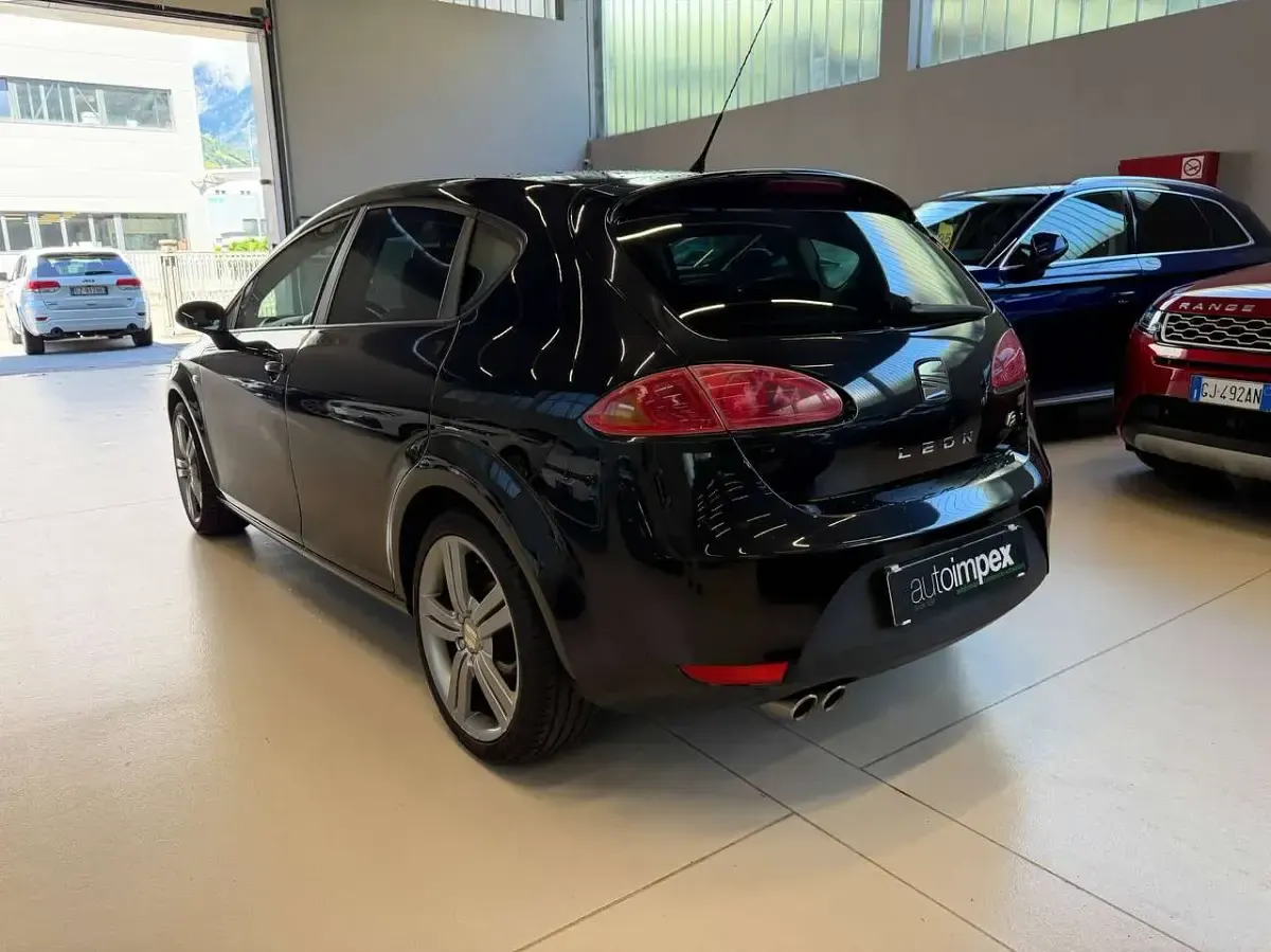 Usata Seat Leon FR 170 CV (125 kW) 2008 Other Utilitaria