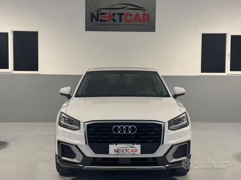 Usata Audi Q2 Business 116 CV (85 kW) 2020 Bianco SUV