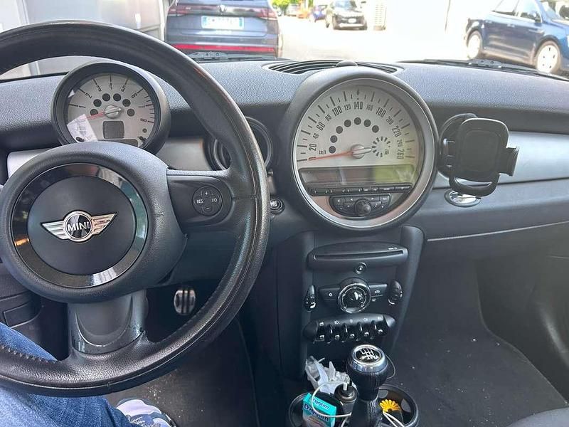 Usata Mini ONE 98 CV (72 kW) 2012 Blu/azzurro Utilitaria