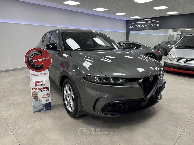 Usata Alfa Romeo Tonale Sprint 131 CV (96 kW) 2022 Gray SUV