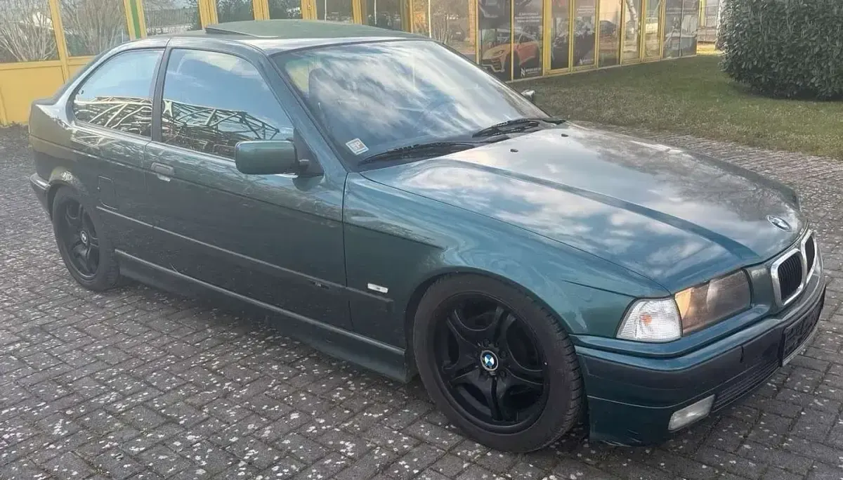 Usata BMW 323 170 CV (125 kW) 1998 Coupé