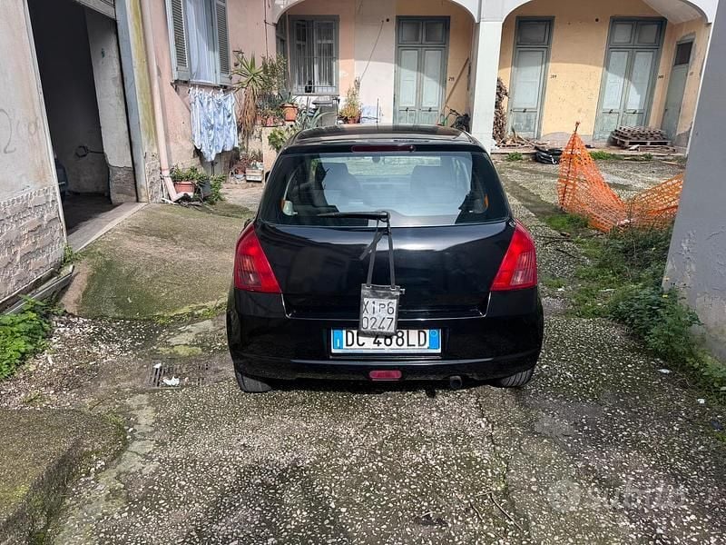 Usata Suzuki Swift 2005 Nero Utilitaria