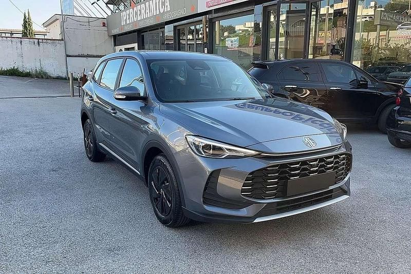 Grigio Nuova 2025 MG ZS SUV | 17.790 € (Buon prezzo) - Immagine 1/4