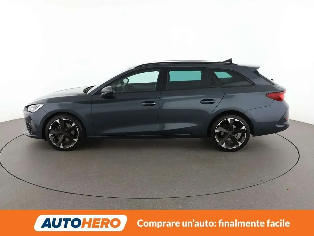 Usata Seat Leon 150 CV (110 kW) 2023 Grigio Station wagon